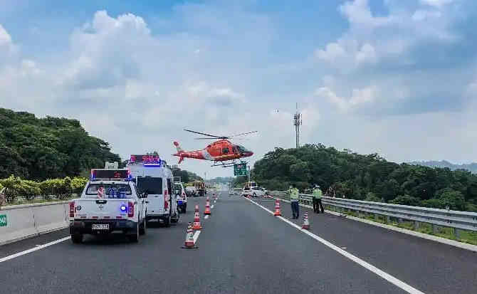 海南区高速公路汽车救援案例