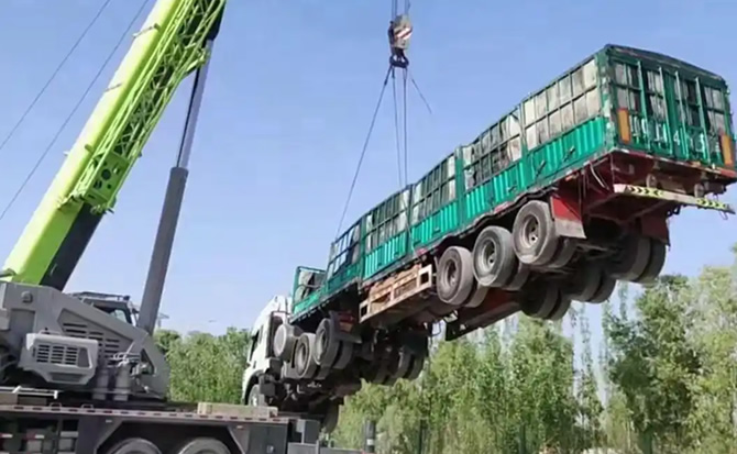 海南区道路脱困救援案例